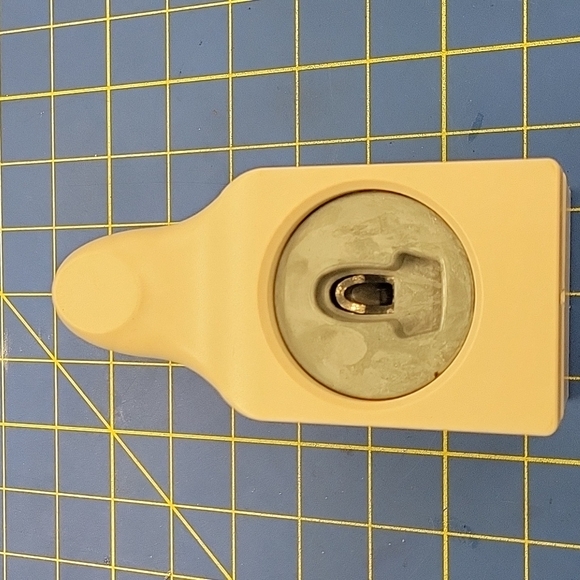 Martha Stewart Easter Basket & Eggs - Picture 2 of 3